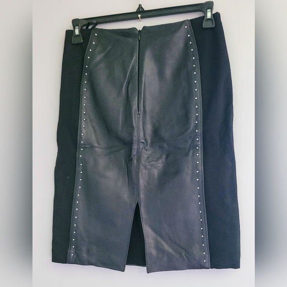 White House Black Market Elegant Black Faux Leather Pencil Skirt Women's Size 6 - Picture 3 of 8